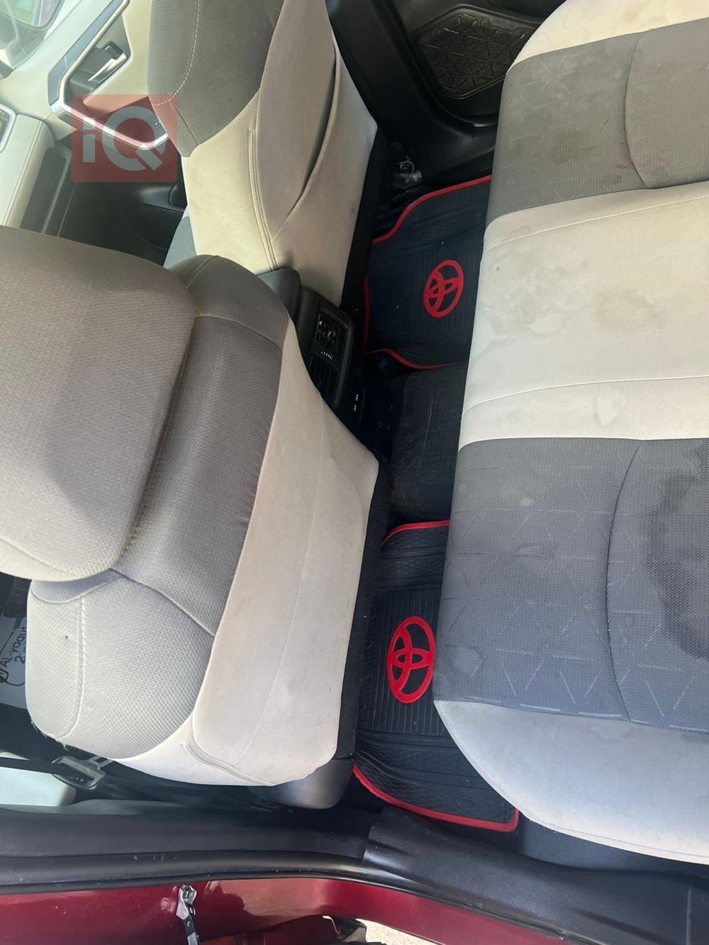 تويوتا راف 4